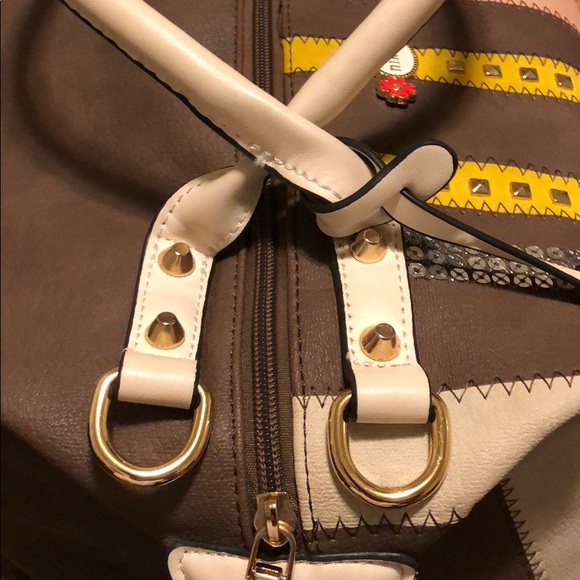 Purse - Picture 4 of 4